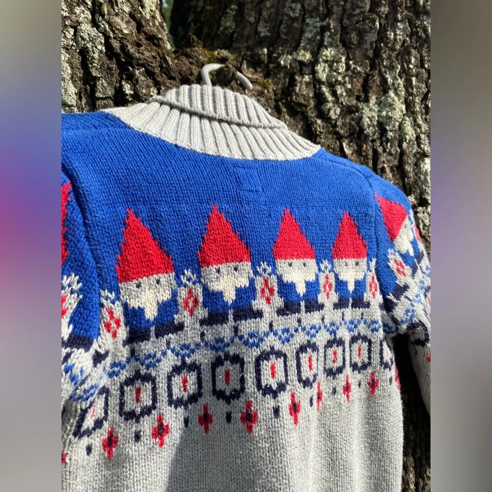 Gap Gnome sweater, 6-12 months - Picture 3 of 5